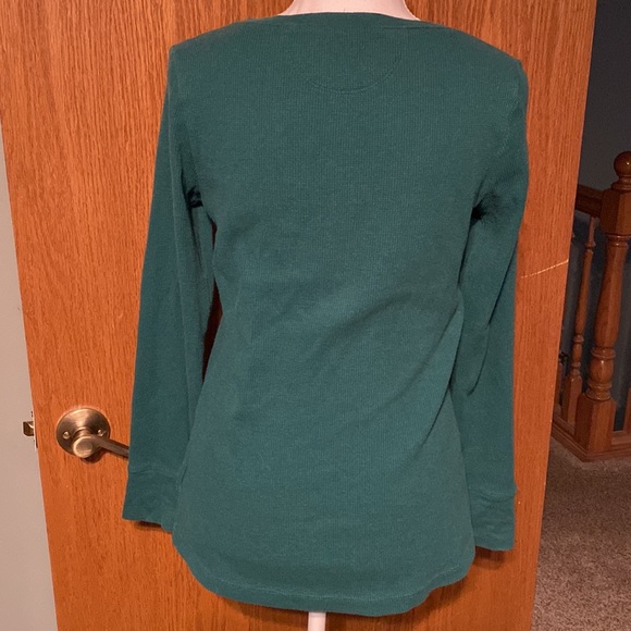 Eddie Bauer thermal Henley. Size medium. - Picture 2 of 5